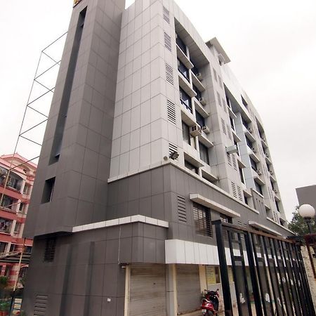 Oyo Premium Mumbai Saki Vihar Hotel Екстериор снимка